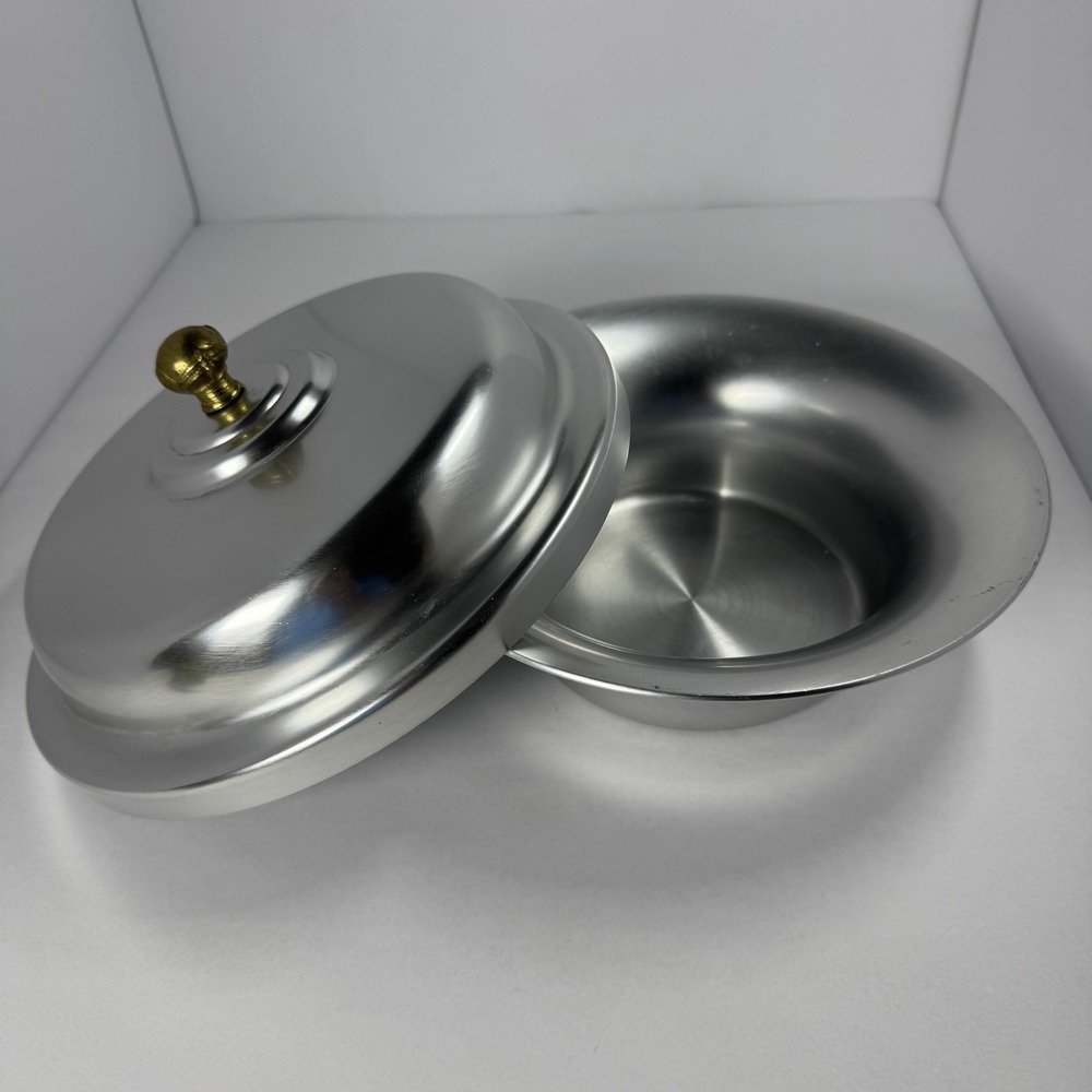 Vintage Made In USA 9.5" Kensington Aluminum Bowl Round Dish Lid Art Decor